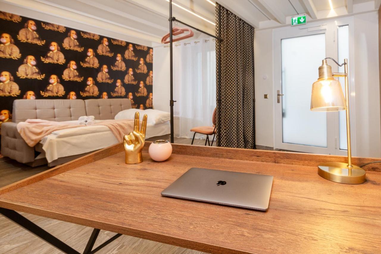 Appartement Zentral - Netflix - 2 Stoecke - Arbeitsplatz *